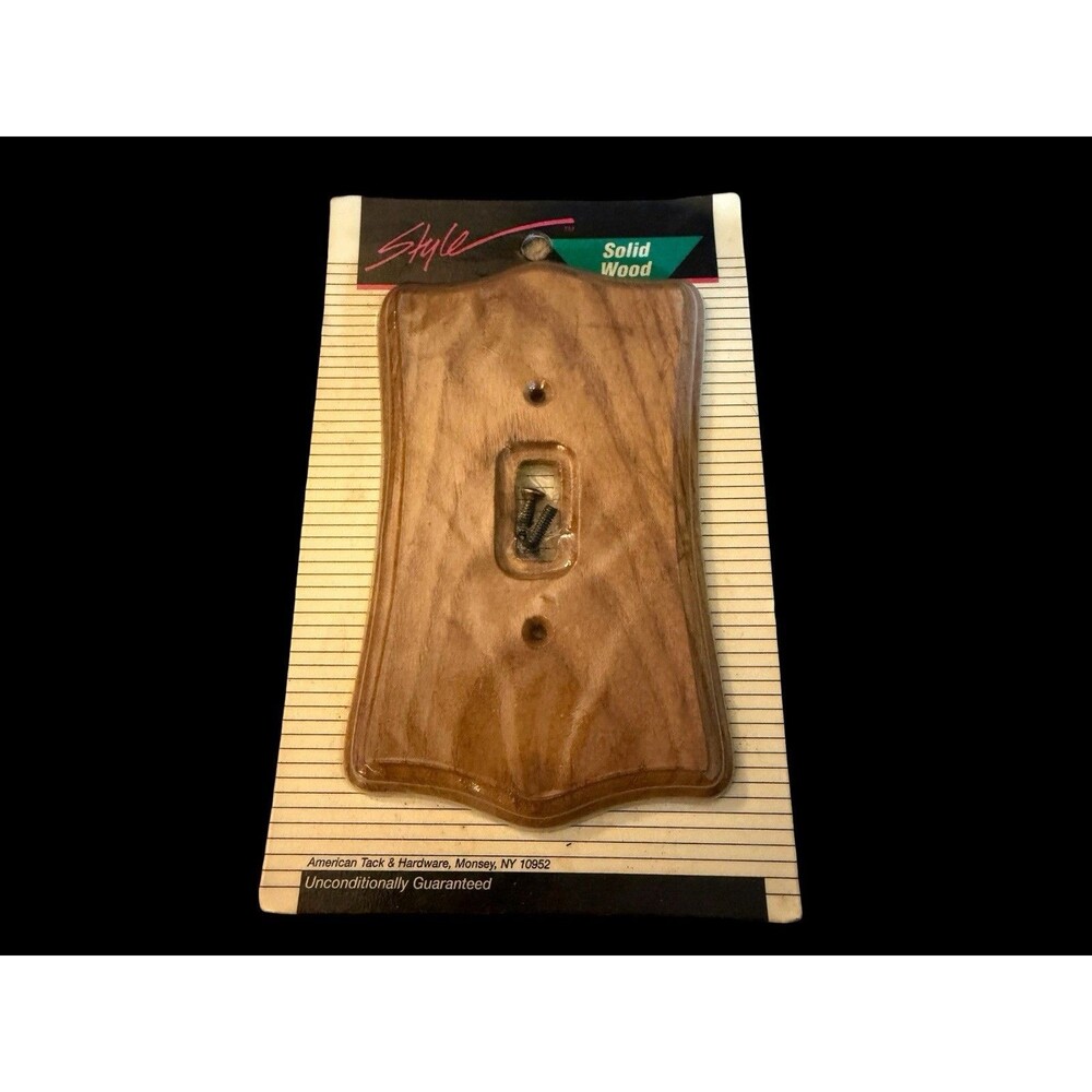Vintage American Tack & Hardware Outlet Wall Plate Scalloped Solid Wood NOS
